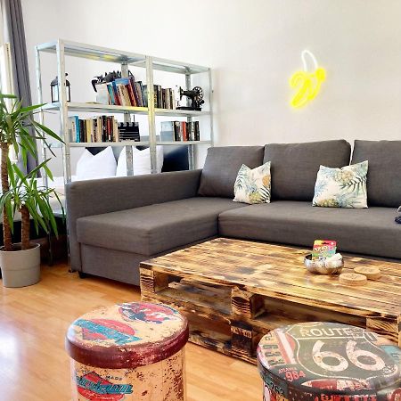 2 Zimmer Ferienwohnung In Zentraler Lage Inkl Wlan & Netflix Лейпциг Экстерьер фото